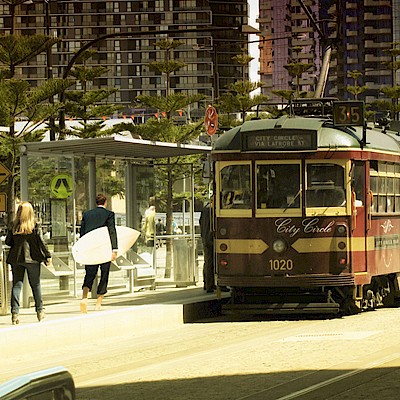 Un surf Parc artificiel dans le port de Melbourne - 